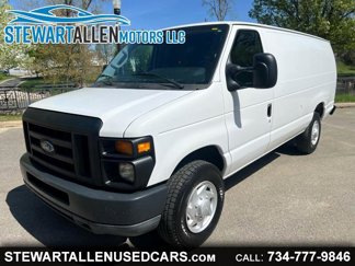 Used 2011 Ford E-350 and Econoline 350 Extended Super Duty w/ Crew Van Pkg image 1