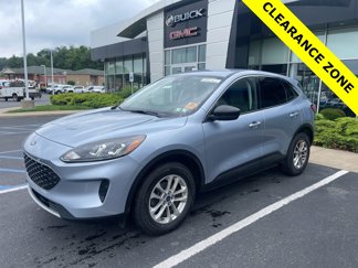 Used 2022 Ford Escape SE w/ Cold Weather Package image 1