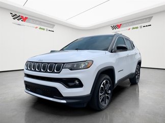 Used 2022 Jeep Compass Limited image 1