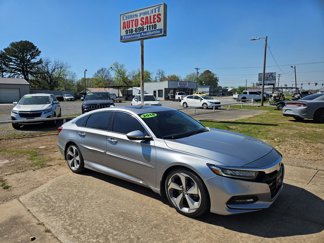 Used 2018 Honda Accord Touring image 1