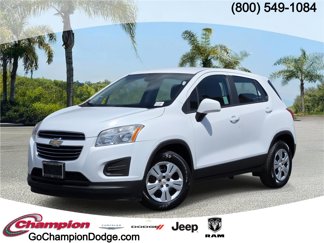Used 2016 Chevrolet Trax LS image 1