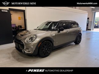 Used 2019 MINI Cooper Clubman S w/ Premium Package image 1