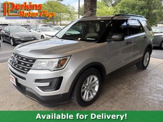 Used 2017 Ford Explorer FWD image 1