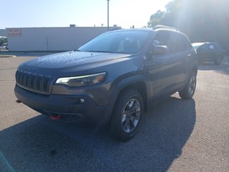 Used 2019 Jeep Cherokee Trailhawk w/ Cold Weather Group image 1