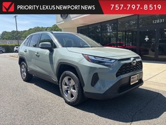 Used 2022 Toyota RAV4 XLE image 1