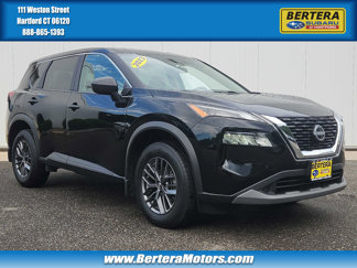 Used 2023 Nissan Rogue S image 1