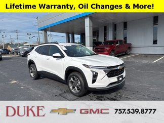 New 2025 Chevrolet Trax LT w/ Driver Confidence Package image 1