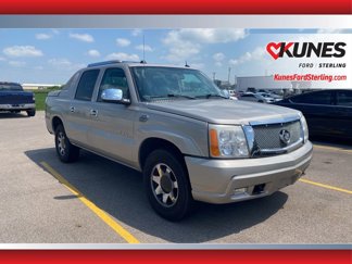 Used 2005 Cadillac Escalade EXT image 1