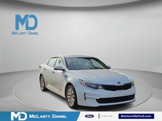 Used 2018 Kia Optima LX w/ 17" Alloy Wheels Package image 1