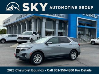 Used 2023 Chevrolet Equinox LT w/ LPO, Floor Liner Package image 1