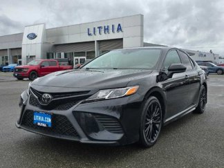 Used 2019 Toyota Camry SE image 1