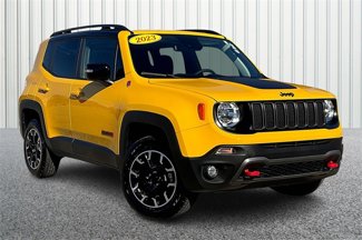 Used 2023 Jeep Renegade Trailhawk w/ Sun/Sound Group image 1