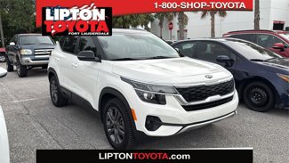 Used 2021 Kia Seltos S image 1