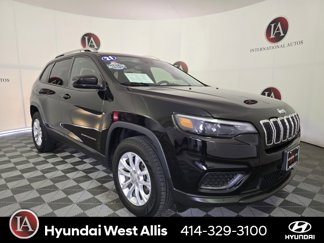 Used 2021 Jeep Cherokee Latitude video 1