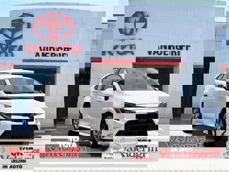Certified 2023 Toyota Corolla LE image 1