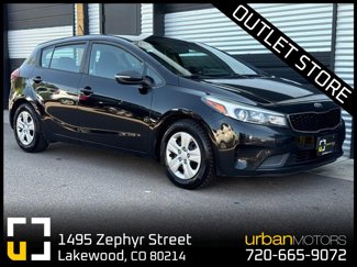 Used 2017 Kia Forte LX image 1