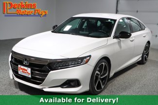 Used 2022 Honda Accord Sport image 1