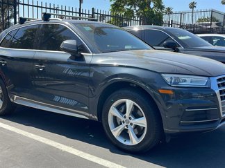 Used 2020 Audi Q5 2.0T Premium w/ Convenience Package image 1