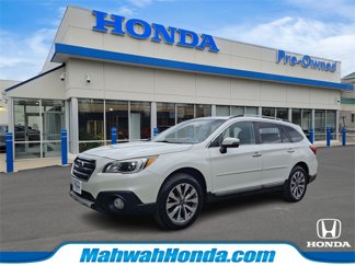 Used 2017 Subaru Outback 2.5i Touring image 1