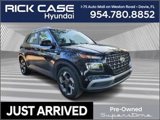 Certified 2021 Hyundai Venue SEL w/ Cargo Package image 1