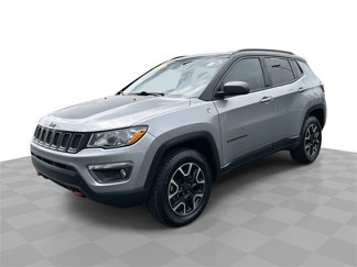 Used 2020 Jeep Compass Trailhawk image 1