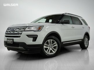 Used 2019 Ford Explorer XLT image 1
