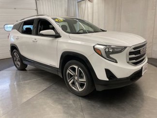 Used 2020 GMC Terrain SLT image 1