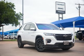 Used 2023 Chevrolet Traverse RS w/ LPO, Floor Liner Package image 1