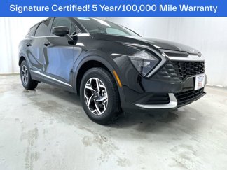 Used 2023 Kia Sportage LX image 1