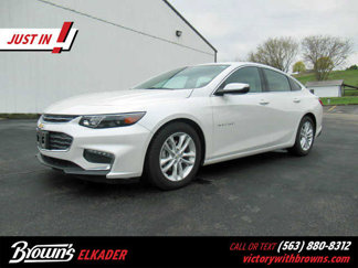 Used 2017 Chevrolet Malibu LT w/ Leather Package image 1