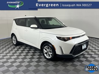Used 2023 Kia Soul LX w/ LX Technology Package image 1