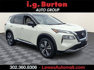 Used 2021 Nissan Rogue SL image 1
