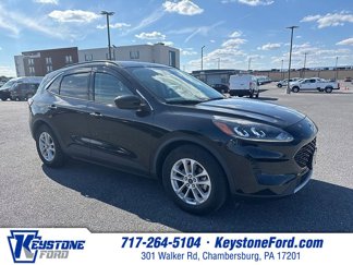 Used 2020 Ford Escape SE image 1