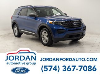 Certified 2023 Ford Explorer XLT image 1