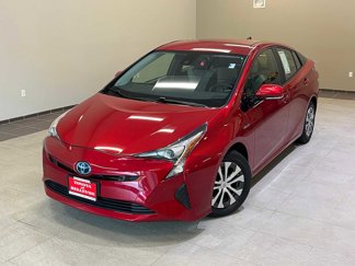 Used 2017 Toyota Prius Four image 1
