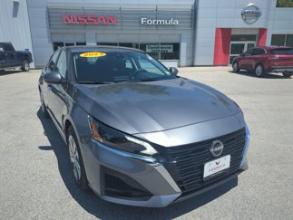 Used 2023 Nissan Altima 2.5 S image 1
