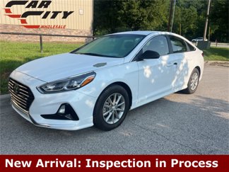 Used 2019 Hyundai Sonata SE w/ Cargo Package image 1