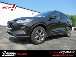 Used 2023 Ford Escape ST-Line w/ Tech Pack #1 image 1