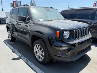 Used 2022 Jeep Renegade Sport w/ Sport Appearance Group image 1