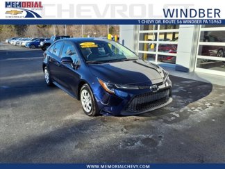 Used 2022 Toyota Corolla LE image 1