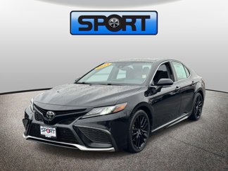 Used 2021 Toyota Camry XSE image 1