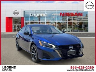 Used 2024 Nissan Altima 2.5 SR image 1