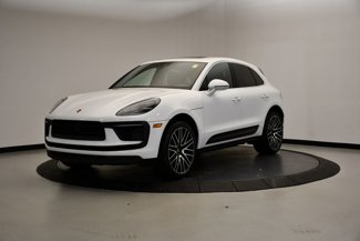 Certified 2023 Porsche Macan S image 1