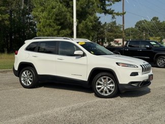 Used 2015 Jeep Cherokee Limited image 1