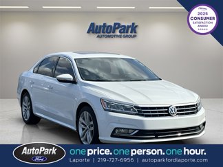 Used 2018 Volkswagen Passat 2.0T SE image 1