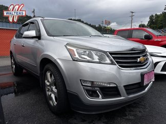 Used 2017 Chevrolet Traverse LT w/ Style and Technology Package image 1