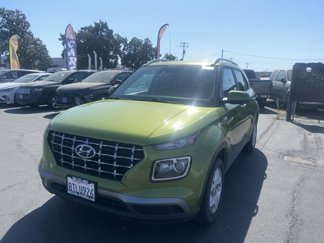 Used 2020 Hyundai Venue SEL image 1