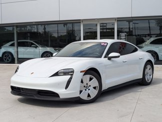 Used 2022 Porsche Taycan image 1