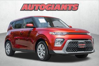 Used 2020 Kia Soul LX image 1