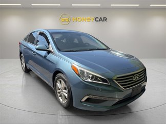 Used 2015 Hyundai Sonata SE image 1